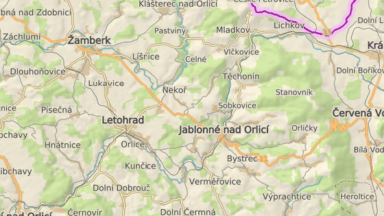 Riziková křižovatka už Šedivce. Riziková křižovatka už Šedivce.