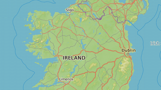 Acaill u zpadnho pobe Irska v hrabstv Mayo je rozlohou 148 km tverench nejvt z ostrov u irskho pobe. Od hlavnho ostrova je oddlen zkm prlivem, pes kter vede oton most.