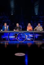 Zrodila sa hviezda (5)