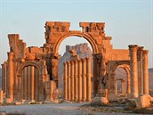 Islamisté zniili chrám Baal-Shamin.