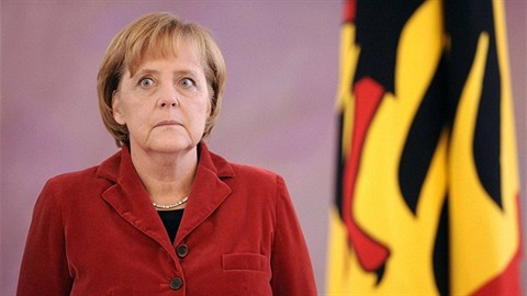 Angela Merkelová po summitu EU o uprchlících ztratila gloriolu nepemoitelné...