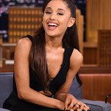 Ariana byla hostem The Tonight Show.