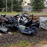 Vlak totln serotoval auto na pejezdu v nmeck mst Monzingen.