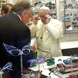 Pape je sice badass, ale zase ns na druhou stranu zklamal, e si nevzal ty...