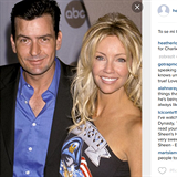 Heather Locklear vyjdila Sheenovi podporu. Pr se za nj modl.