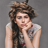 Kaia Gerber pzovala pro Teen Vogue.