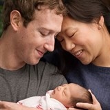 Mark Zuckerberg spolu s enou Priscillou se raduj z narozen dcerky Max.