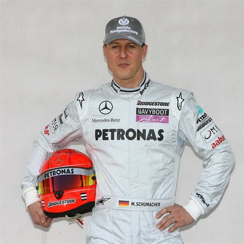 Michael Schumacher bojuje u dva roky.