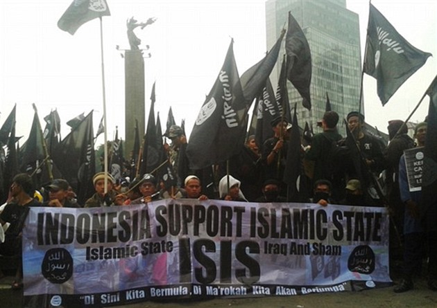 Teroristické útoky v indonéské Jakart ukázaly na nebezpený fenomén nárstu...