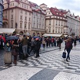 Turist se na mst verej tragdie prochz jakoby nic. O tom, e vera zde...