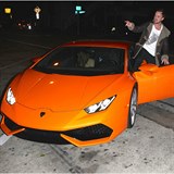 Tom Felton m u tet Lamborghini.