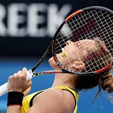 Barbora Strcov si zahraje na Australian Open osmifinle.
