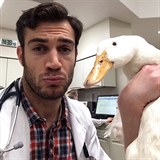 To, e doktor Antin je nejvce sexy veterin nen dn novinsk kachna....