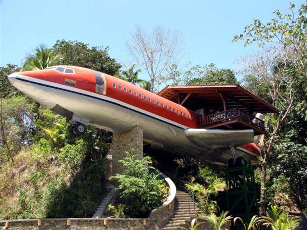 Hotel Costa Verde na Kostarice je z vraku letadla.