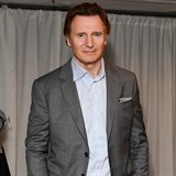 Neeson smrt manelky nesl velice tko. A v roce 2016 vyel na povrch s tm,...