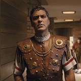 Festival vera zahjil snmek Ave Caesar, ve kterm hraje Clooney hlavn roli.