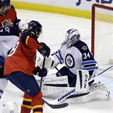 Jaromr Jgr pekonv glmana Winnipeg Jets a dostv se na tet msto...