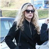 Leona Machálková dnes pohřbila otce svého syna Artura umělce Bořka Šípka. Vzdát... Leona Machálková dnes pohřbila otce svého syna Artura umělce Bořka Šípka. Vzdát...