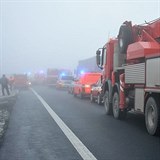 Rann nehoda autobusu na silnici R7 pobl Panenskho Tnce si vydala asi 40...