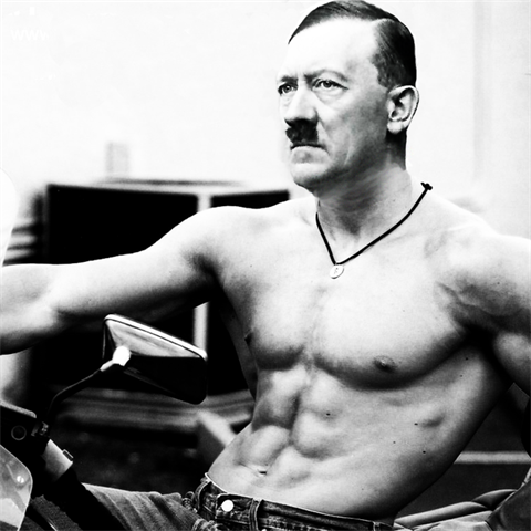 Nov informace: Adolf Hitler nebyl asexuln. Ml to ale rd hodn podivn...