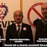 Martin Konvika a jeho spolustranci fand Donaldu Trumpovi.