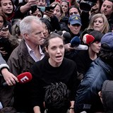 Angelina jolie se k uprchlick krizi asto plamenn vyjaduje, zejmna co se...