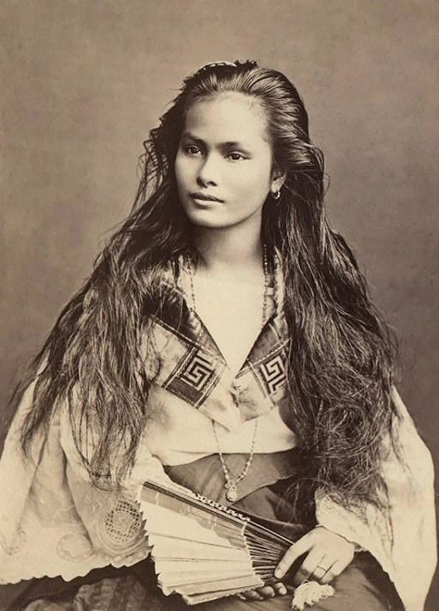 Dvka z filipnskho horskho kmene.