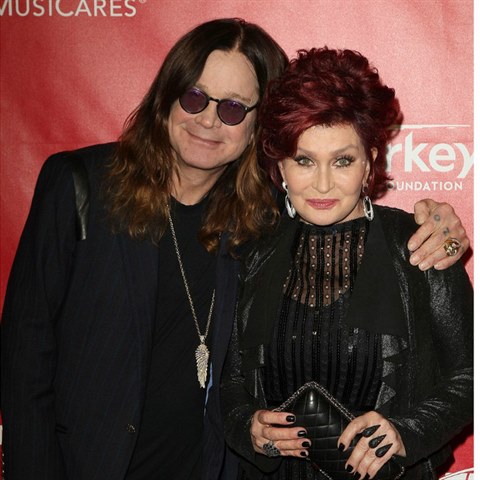 Ozzy Osbourne jde ve stopch Arnieho a manela Gwen Stefani. Vyhodila ho...