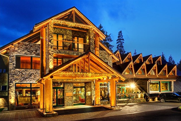 Tri Studnicky jsou horskm hotelem, kter je takovou drahou hobit norou.