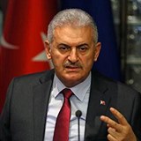 Yildirim je pesnm opakem svho pedchdce Davutoglua. Slibuje zpsnn boj...