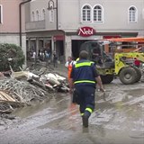 Mstem Schwbisch Gmnd se prohnala bleskov povode.