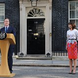 David Cameron oznmil ped slem 10 svou rezignaci.