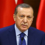 Tureck prezident Erdogan z pokusu o pevrat obvinil prv jeho.