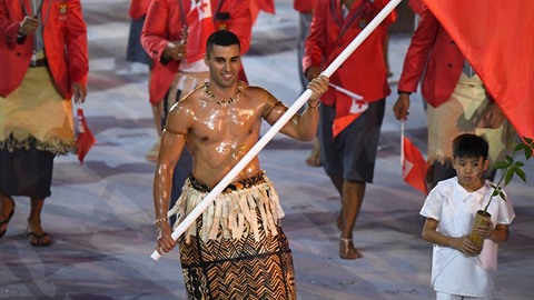 Vítzen v soutil o nejlepí kostým na zahájení OH se stává vlajkono Tonga.