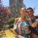 Vojtek s Vrasprovou ped katedrlou Sagrada Famlia.