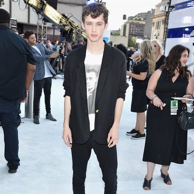 MTV VMA 2016 /  Troye Sivan