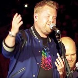 James Corden a Coldplay