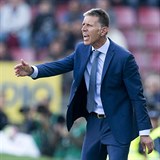 Trenr Jaroslav ilhav zail na lavice Slavie prvn velk spch.