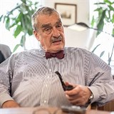 Schwarzenberg nev tomu, e Evropsk unie by se mla rozpadnout. Mocensk a...