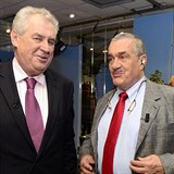 Schwarzenberg byl soupeem Miloe Zemana v prvn pm prezidentsk volb v...