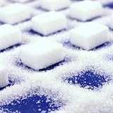 Cukru se stal nepopulrnm a tak jeho prodeje klesly o 8%.