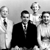 Donald Trump (vlevo) s rodii a sourozenci.