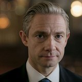 Martin Freeman jako dr. Watson.