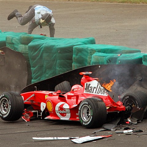 Za svou zvodnickou kariru Schumacher zail mnoho nehod.