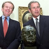 Bronzov Churchill se usadil v Ovln pracovn za vldy George Bushe v roce...