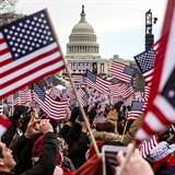 Amerian se pipravuj na inauguraci Donalda Trumpa, do kter zbv jen pr...