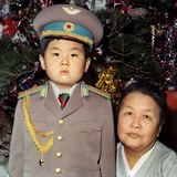 Jako nejstar vnuk zakladatele Severn Koreje Kim Ir Sena byl Kim ong Nam...