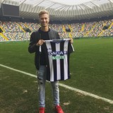 Antonn Bark u podepsal smluvu v italskm Udine. V lt odejde do Serie A.