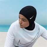 Nike zavd na trh speciln sportovn tek pro muslimky