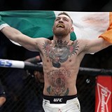 Conor McGregor je spn sportovec, kter je hrd na svou zem.